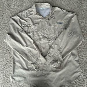 Columbia PFG khaki Long sleeve size LG